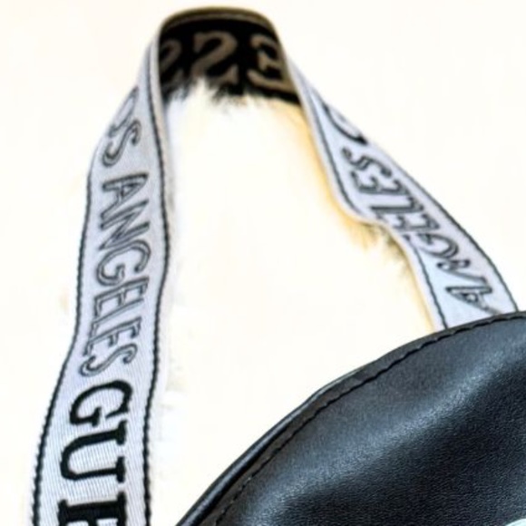 Guess Jarah Signature Backpack Bag with Logo and Webbing Straps - Picture 6 of 7